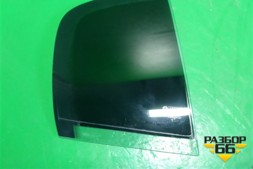 Стекло двери задней правой форточка (седан) для Renault Megane 2 с 2002-2009г