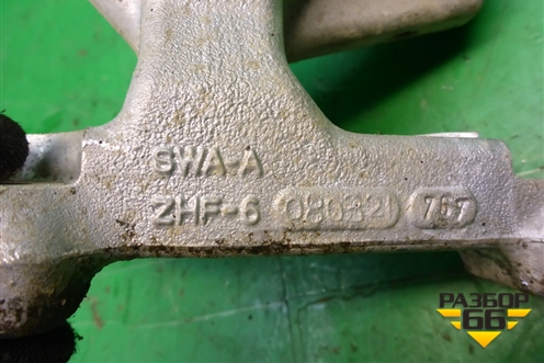 Кронштейн рулевой рейки (правый) для Honda CR-V(RE) с 2006-2012г