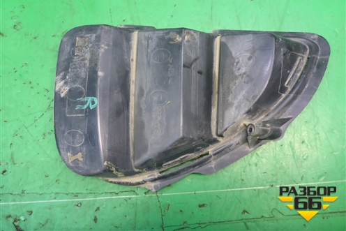 Решетка в передний бампер правая для Honda CR-V(RE) с 2006-2012г