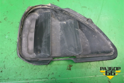 Решетка в передний бампер правая для Honda CR-V(RE) с 2006-2012г
