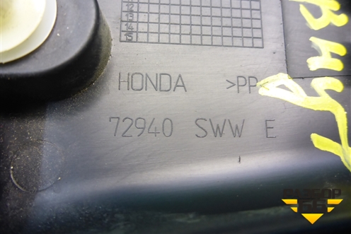 Накладка двери задней правой (уголок) (72940SWWE) для Honda CR-V(RE) с 2006-2012г