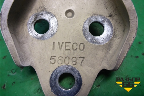 Петля двери передней правой верхняя для Iveco Daily с 2006-2011г