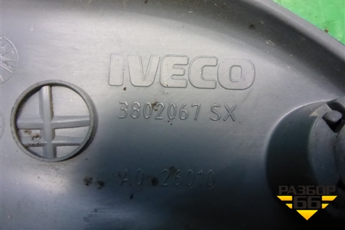 Накладка двери передней левой уголок (3802067SX) для Iveco Daily с 2006-2011г
