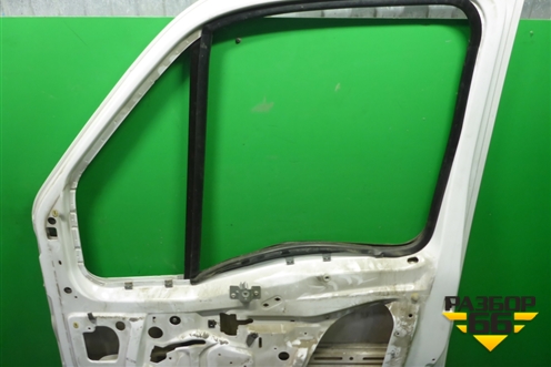 Дверь передняя правая (99460120) для Iveco Daily с 2006-2011г