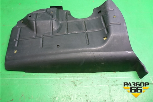 Накладка на торпедо (правая под бардачком) (EG2164520) для Mazda CX 7 с 2006-2012г