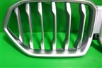 Решетка радиатора (под камеру) (21454110) для BMW X6 G06 с 2019г