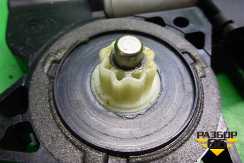 Моторчик стеклоподъёмника передний левый (CM011760) для Mazda CX 7 с 2006-2012г