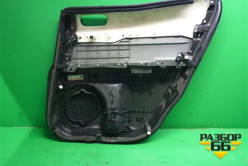 Обшивка двери задней левой под электрику (EH7468550G) для Mazda CX 7 с 2006-2012г