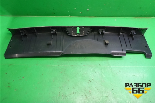 Обшивка багажника на заднюю панель (EH446889X) для Mazda CX 7 с 2006-2012г