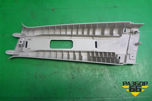 Обшивка стойки центральная верхняя правая (EG2168191) для Mazda CX 7 с 2006-2012г