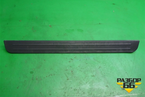 Накладка порога внутренняя переднего левого (в проём) (EG21687F0) для Mazda CX 7 с 2006-2012г