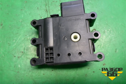 Моторчик заслонки отопителя для Mazda CX 7 с 2006-2012г
