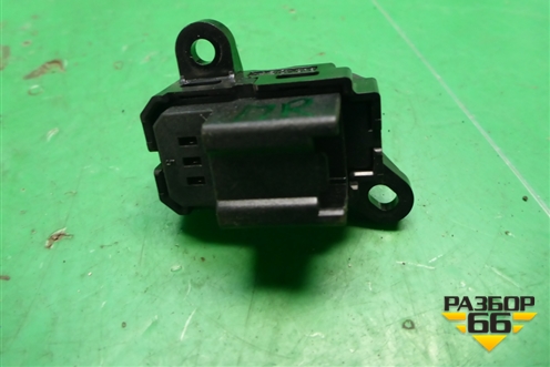Кнопка центрального замка для Mazda CX 7 с 2006-2012г