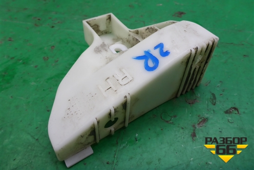 Кронштейн заднего бампера правый (под фонарь) (EG2150321) для Mazda CX 7 с 2006-2012г