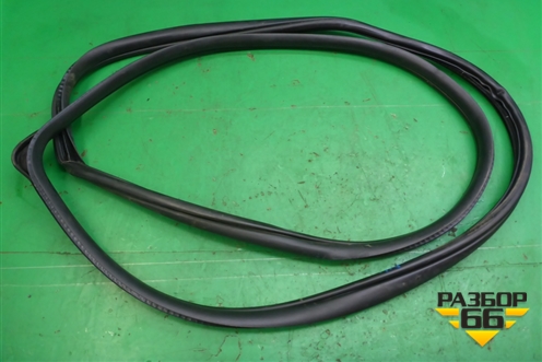 Уплотнитель двери передней правой для Mazda CX 7 с 2006-2012г