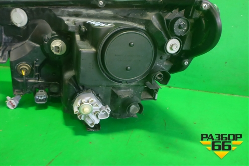 Фара правая (после 2015г LED без блока) (8114542680) для Toyota Rav-4 с 2012-2019г