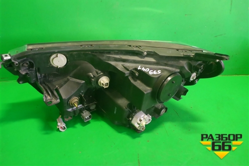 Фара правая (после 2015г LED без блока) (8114542680) для Toyota Rav-4 с 2012-2019г