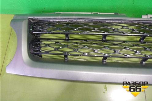 Решетка радиатора (после 2009г) (AH328138A) для Land Rover Range Rover Sport с 2005-2012г