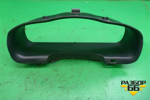 Накладка на щиток приборов (8483026010) для Hyundai Santa Fe с 2000-2012г (Classic)