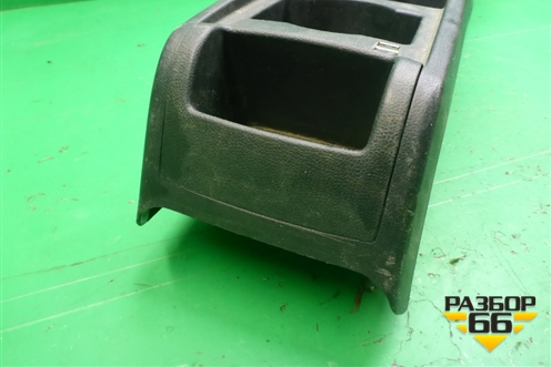 Консоль (1Z1863242) для Skoda Octavia (А5) с 2004-2013г
