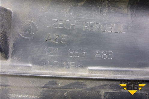 Накладка порога внутренняя переднего левого (1Z1863483) для Skoda Octavia (А5) с 2004-2013г