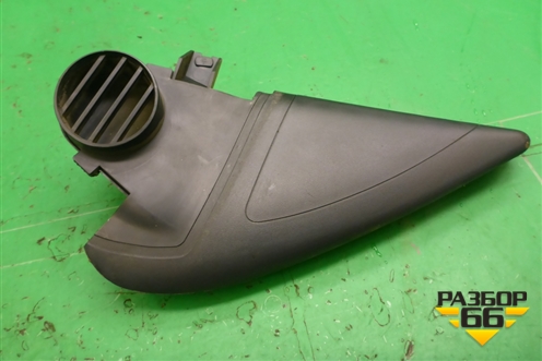 Накладка двери передней левой уголок (1Z0837973) для Skoda Octavia (А5) с 2004-2013г