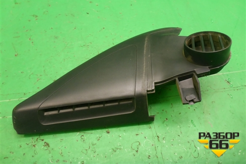 Накладка двери передней левой уголок (1Z0837973) для Skoda Octavia (А5) с 2004-2013г