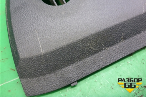 Накладка на торпедо (левая) (1Z0857503) для Skoda Octavia (А5) с 2004-2013г