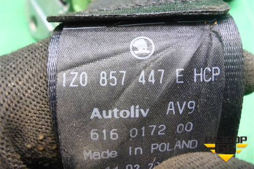 Ремень безопасности задний левый (1Z0857447E) для Skoda Octavia (А5) с 2004-2013г