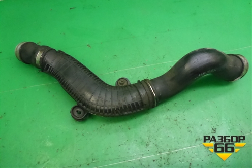 Патрубок интеркулера (1K0145840R) для Skoda Octavia (А5) с 2004-2013г