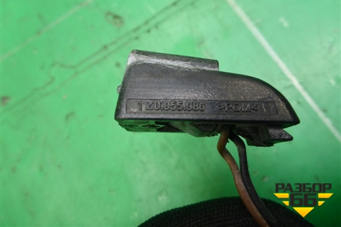 Форсунка омывателя лобового стекла (с подогревом) (1Z0955986) для Skoda Octavia (А5) с 2004-2013г