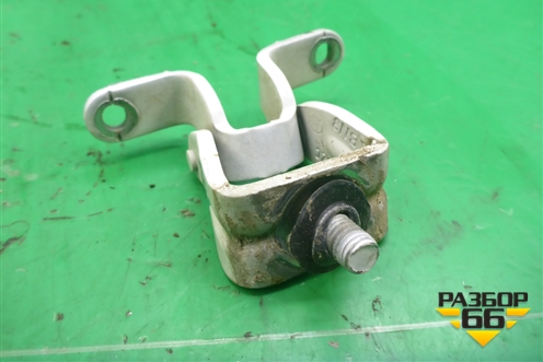 Петля двери багажника правая (1Z5827302C) для Skoda Octavia (А5) с 2004-2013г