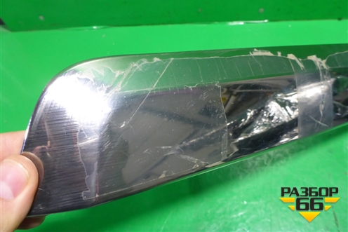 Накладка двери багажника (90810JG00E) для Nissan X-Trail (Т31) с 2007-2014г