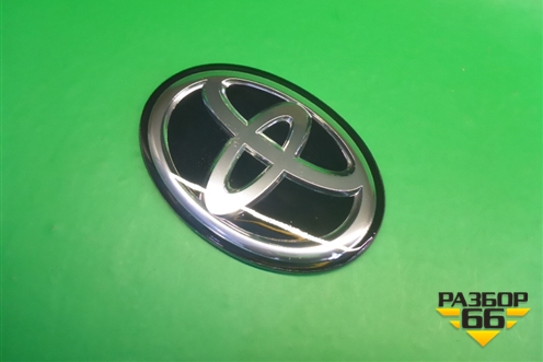 Эмблема на крышку багажника (после 2020г) (9097502140) для Toyota Camry V70 с 2017г