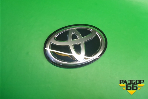 Эмблема на крышку багажника (после 2020г) (9097502140) для Toyota Camry V70 с 2017г