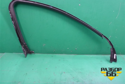 Накладка двери передней правой (на рамку) (95942851) для Chevrolet Cruze c 2009-2015г