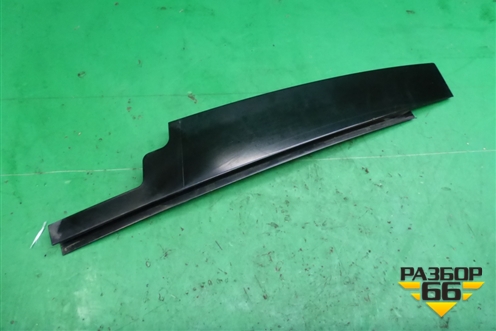Накладка двери передней правой (на рамку) (95963216) для Chevrolet Cruze c 2009-2015г