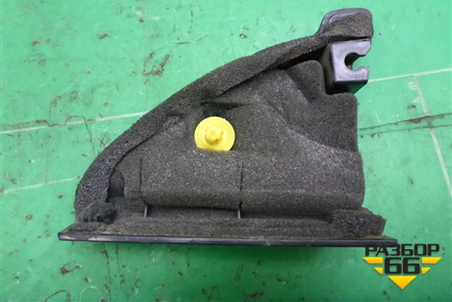 Накладка двери передней правой уголок (96984324) для Chevrolet Cruze c 2009-2015г