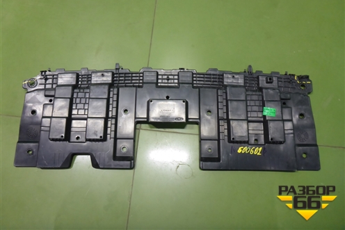 Накладка декоративная на переднюю панель (602001230AA) для Chery Tiggo 8 Pro с 2021г