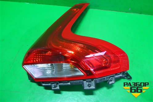 Фонарь задний правый (31395845) для Volvo V40 Cross Country с 2012г