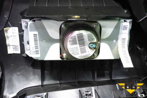 Торпедо с AIR BAG (правый руль) для Audi Q5 c 2008-2017г