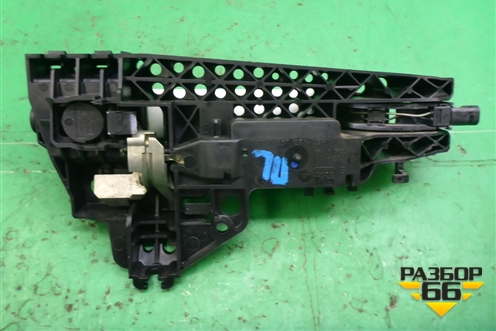 Ручка наружная двери передней левой (правый руль) (8T0837885) для Audi Q5 c 2008-2017г