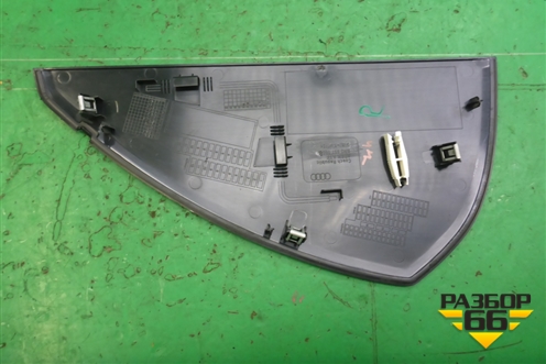 Накладка на торпедо (боковая правая) (8R0857086B) для Audi Q5 c 2008-2017г