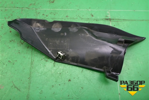 Накладка на торпедо (правый руль) (8R2857505) для Audi Q5 c 2008-2017г