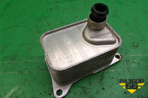 Радиатор масляный (2.0л CNC) (06L117021C) для Audi Q5 c 2008-2017г