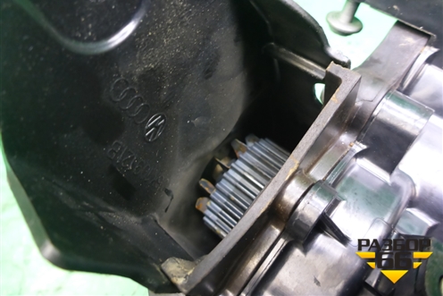 Насос водяной помпа (2.0л CNC) (06L121111H) для Audi Q5 c 2008-2017г