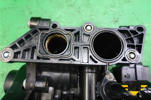 Насос водяной помпа (2.0л CNC) (06L121111H) для Audi Q5 c 2008-2017г