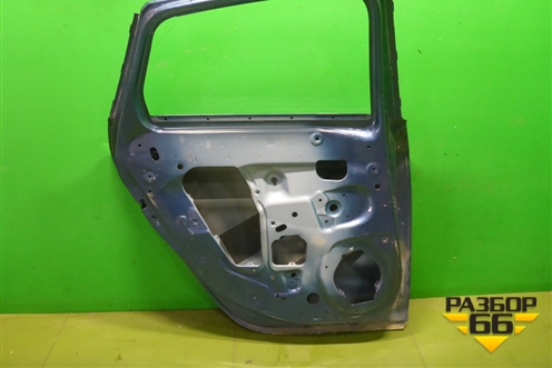 Дверь задняя левая (седан-хэтчбек) (13285610) для Opel Astra J с 2009г