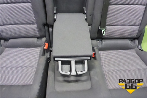 Сиденья комплект (правый руль, с AIR BAG и подогревом электро регулировка) для Audi Q5 c 2008-2017г