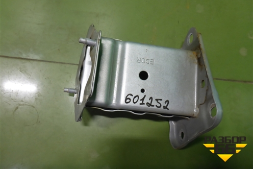 Кронштейн усилителя переднего бампера правый для Nissan Note (Е11) с 2005-2013г